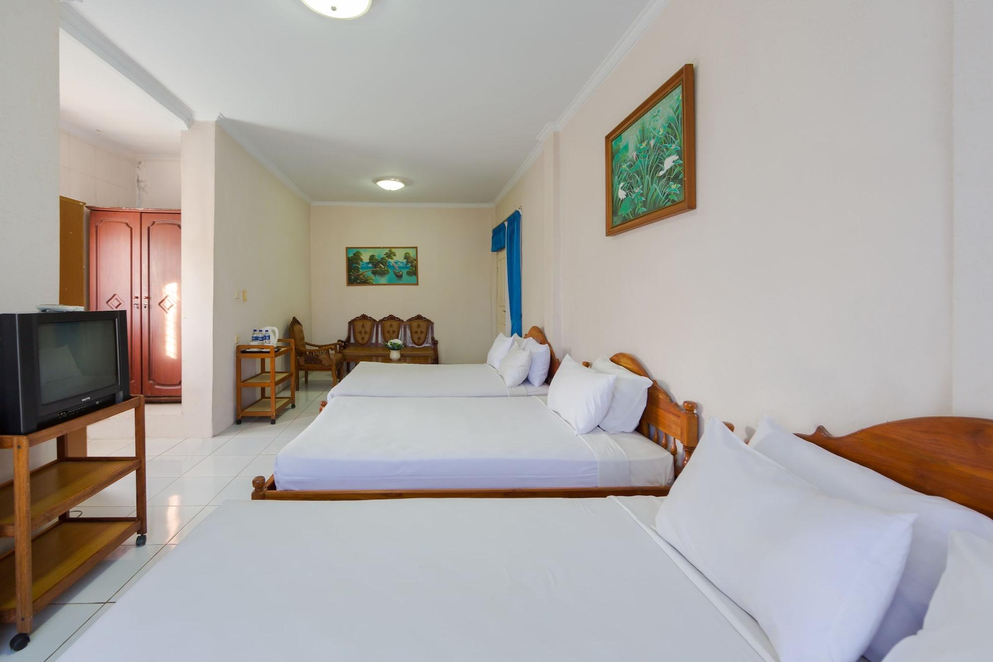 Oyo 3134 Puri Tamu Hotel Jimbaran Exterior foto