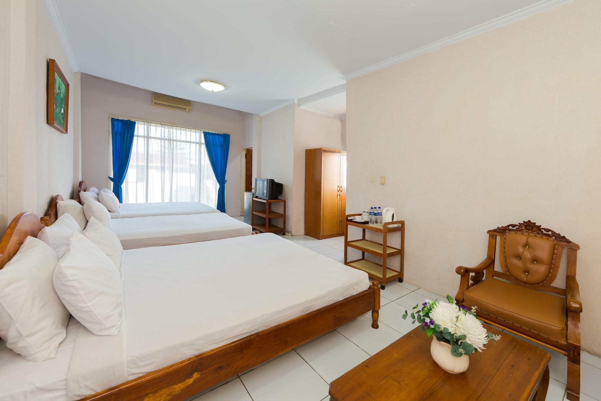 Oyo 3134 Puri Tamu Hotel Jimbaran Exterior foto
