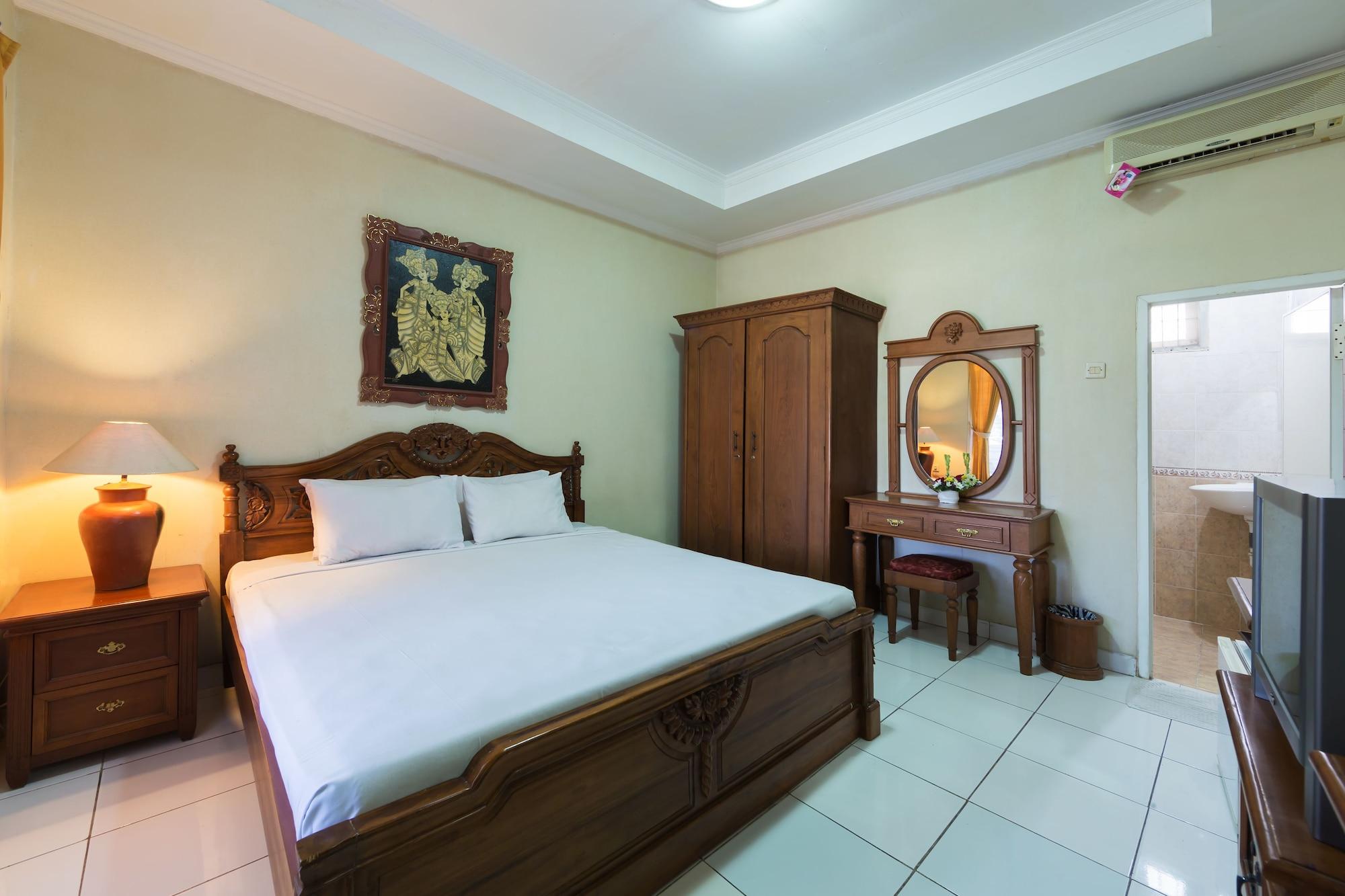 Oyo 3134 Puri Tamu Hotel Jimbaran Exterior foto