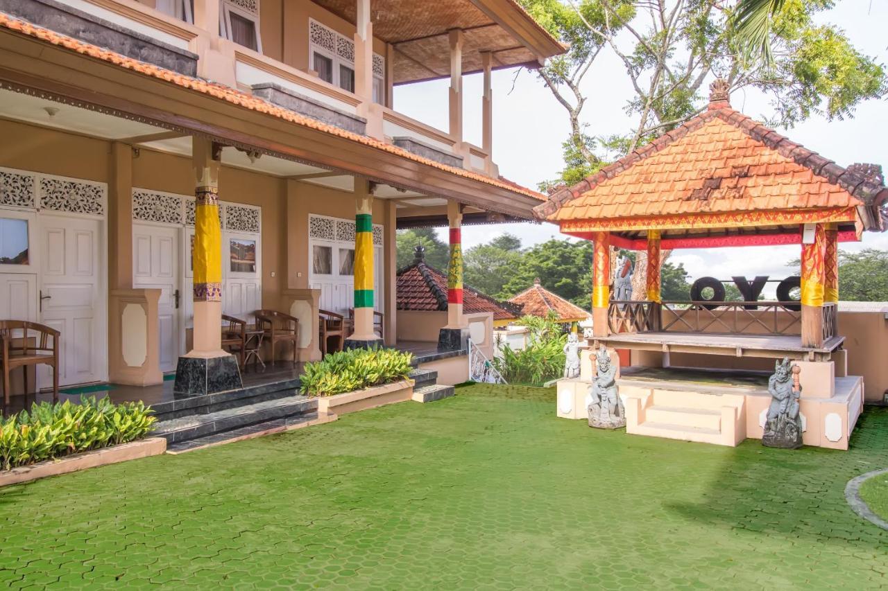 Oyo 3134 Puri Tamu Hotel Jimbaran Exterior foto