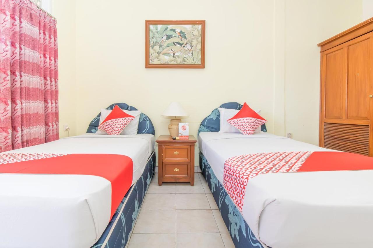 Oyo 3134 Puri Tamu Hotel Jimbaran Exterior foto